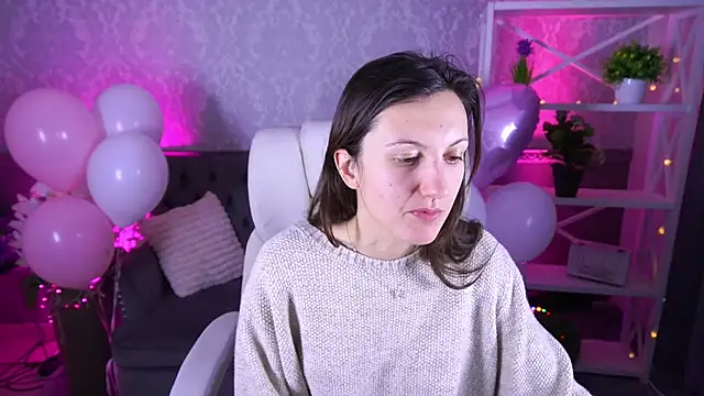 Snapshot of ZafiraMoonn chatting on 02.16.26 ZafiraMoonn online show from 02.16.26