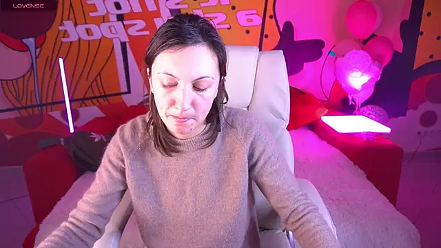 Snapshot of ZafiraMoonn chatting on 02.24.26 ZafiraMoonn online show from 02.24.26