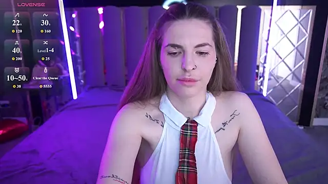 DanielaReign online show from 04.06.26