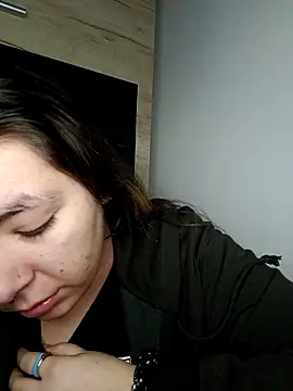 Baby Myla online show from 12.04.25