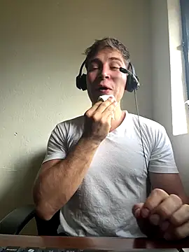 AlexanderBianchi2 online show from 12.13.25