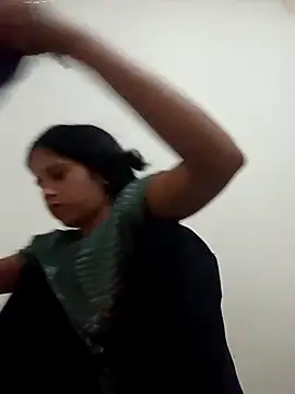 Snapshot of Sanjna_babby chatting on 04.22.26 Sanjna babby online show from 04.22.26