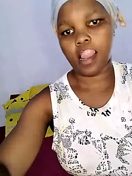 Snapshot of sexyspicy1804 chatting on 11.24.25 sexyspicy1804 online show from 11.24.25