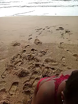 Snapshot of sexyspicy1804 chatting on 11.28.25 sexyspicy1804 online show from 11.28.25