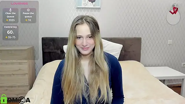 Snapshot of blondy_rina chatting on 11.07.25 blondy rina online show from 11.07.25