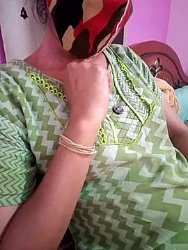 Snapshot of Tamil_White_Rose chatting on 05.06.26 Tamil White Rose online show from 05.06.26