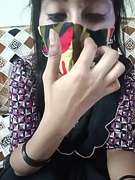 Snapshot of Tamil_White_Rose chatting on 05.25.26 Tamil White Rose online show from 05.25.26
