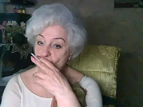 Snapshot of ValeriaKroww chatting on 05.06.26 ValeriaKroww online show from 05.06.26