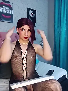 Snapshot of angeelperry chatting on 11.26.25 angeelperry online show from 11.26.25