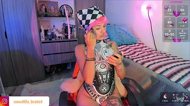 Lila bratzz online show from 04.14.26