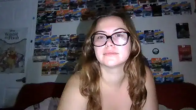 FreakyDreama online show from 11.04.25