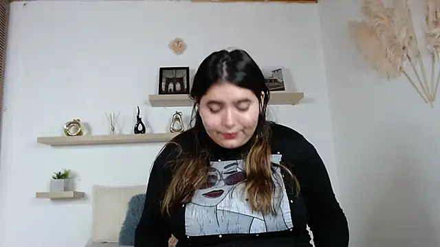 estrella gold online show from 12.23.25