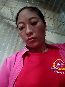 Snapshot of oanh-oanhbay chatting on 11.18.25 oanh-oanhbay online show from 11.18.25