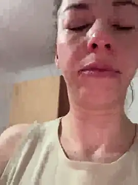 EdaQueen online show from 02.06.26