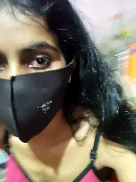 Snapshot of Thaper_Meera2 chatting on 11.12.25 Thaper Meera2 online show from 11.12.25