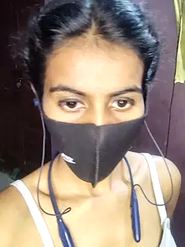 Snapshot of Thaper_Meera2 chatting on 02.27.26 Thaper Meera2 online show from 02.27.26