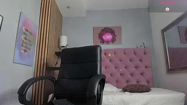 valentina  desire online show from 04.01.26