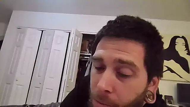 Redriddinghood8 online show from 12.21.25