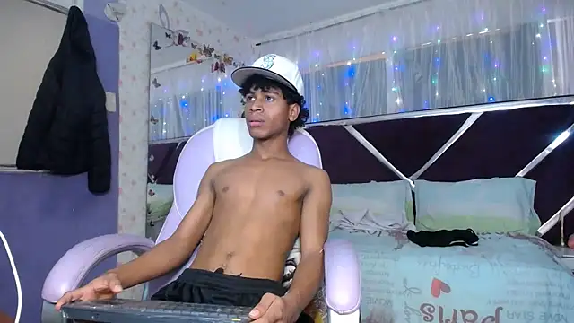 Santy bigcock 01 online show from 05.09.26
