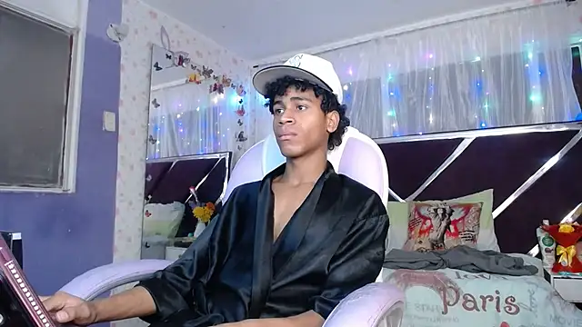 Santy bigcock 01 online show from 05.21.26