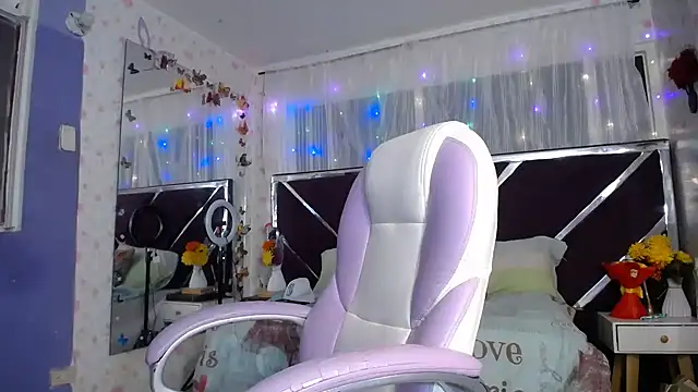 Snapshot of Santy_bigcock_01 chatting on 07.11.26 Santy bigcock 01 online show from 07.11.26