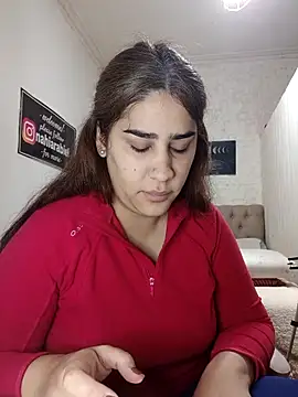 Snapshot of nahiarabiel33 chatting on 06.20.26 nahiarabiel33 online show from 06.20.26