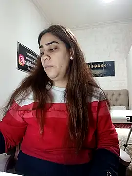 Snapshot of nahiarabiel33 chatting on 06.28.26 nahiarabiel33 online show from 06.28.26