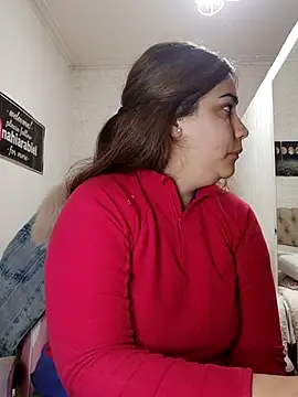 Snapshot of nahiarabiel33 chatting on 07.05.26 nahiarabiel33 online show from 07.05.26