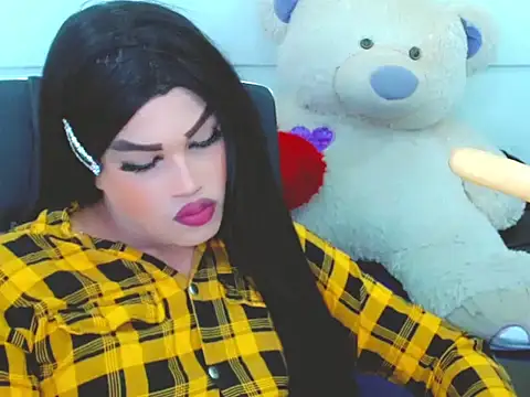 NharaBigCock online show from 03.24.26