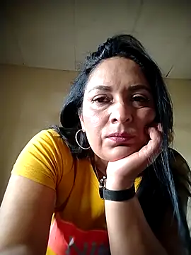 CatleyaSmith online show from 04.06.26