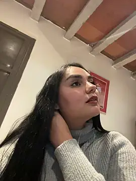 Snapshot of babypretty07 chatting on 11.29.25 babypretty07 online show from 11.29.25