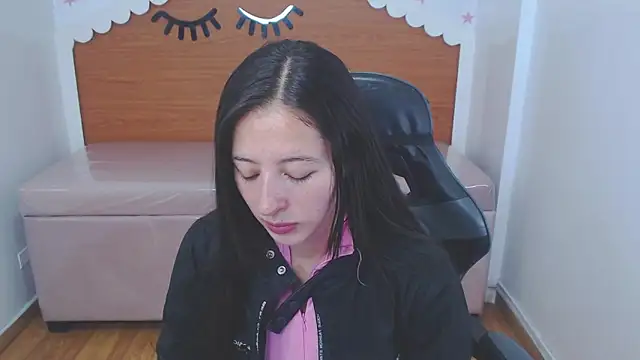 scarlett percy t online show from 02.20.26