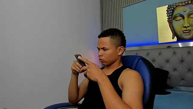 Liams18 online show from 01.08.26