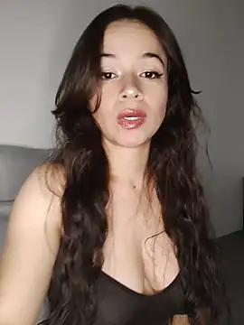 danielamonet online show from 04.29.26