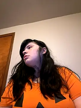 juicygoth202 online show from 11.10.25