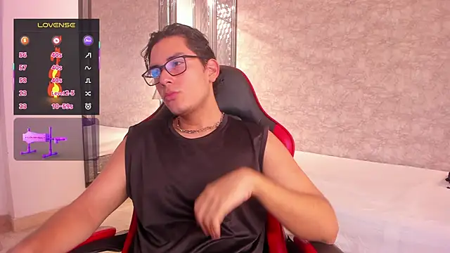 TheoHart  online show from 11.27.25