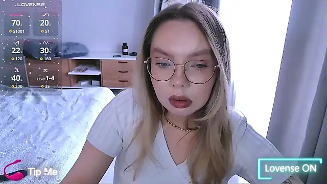 PolinaXXXXJones online show from 03.10.26