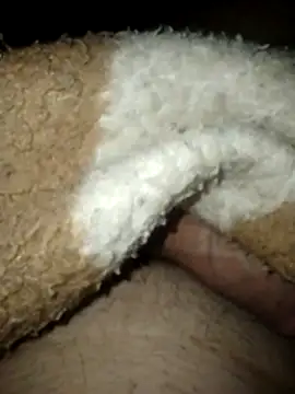 Snapshot of Azo3zgju chatting on 12.15.25 Azo3zgju online show from 12.15.25