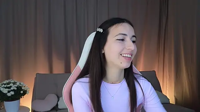 LeslieStein online show from 11.06.25