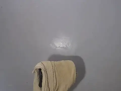 Urhotsilverboy online show from 04.14.26