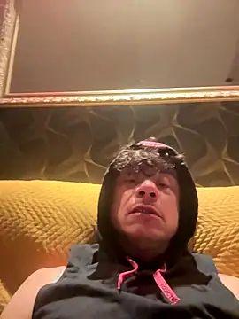 Szturman1985 online show from 12.22.25