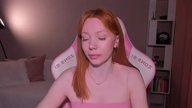 Elisahsthetics online show from 04.23.26