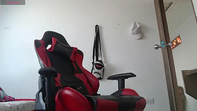 thebesthot online show from 11.18.25