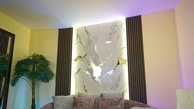 TessaaFox online show from 12.02.25