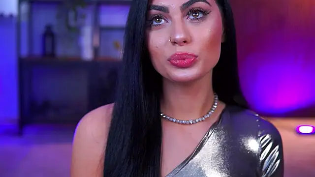 RavennaDArcy online show from 01.11.26