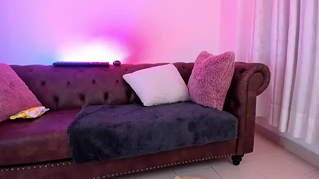 Niina26 online show from 01.08.26