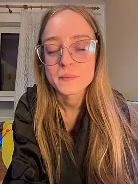 EveLunny online show from 01.06.26