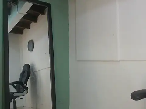 Snapshot of samanta_dream9 chatting on 11.12.25 samanta dream9 online show from 11.12.25