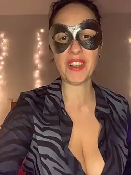 massagistahotbrunette online show from 03.23.26