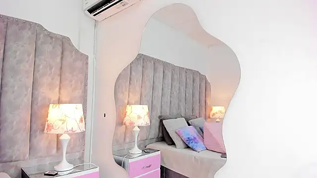 Snapshot of RubyCrox chatting on 02.26.26 RubyCrox online show from 02.26.26